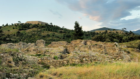 ruines-panissars-fort-bellegarde