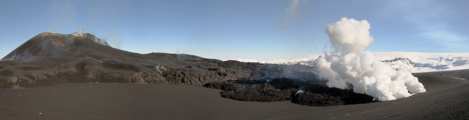 Islande - Eruption du volcan Eyjafjöll